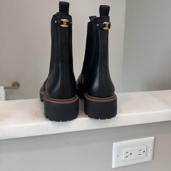 Sam Edelman Laguna Chelsea Black Ankle Booties - Picture 3 of 7